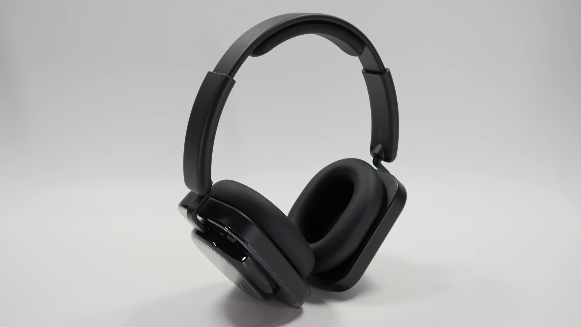 Fast perfekt, fast! Review: Nothing Headphone (a) Post image