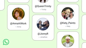 Collage von WhatsApp-Nutzern mit Usernamen auf ihren Smartphones